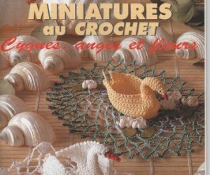 modèle gratuit miniature crochet